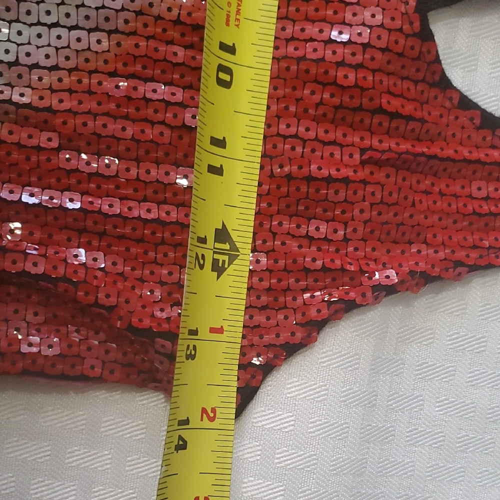 Vibrant Red and Black Graphic Sequin Tank Top - Picture 4 of 7